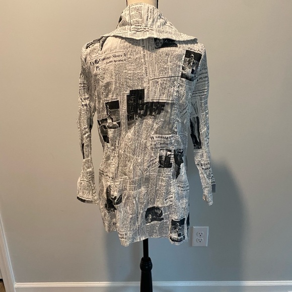 Ki Meng Newspaper Print Art to Wear Crinkle Jacket Blouse Top Womens sz Medium - Picture 7 of 10